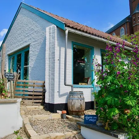 Staying With The Artist Teuven Exterior photo